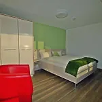 شقة Apartmenthaus Hohenfels